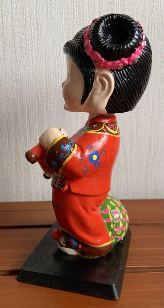 Amazon | 首振り人形 中国 陶器人形 萬事如意 | 人形・ドール